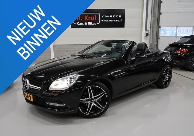 Zwart Gebruikt 2012 Mercedes SLK200 Cabriolet | € 19.950 (Eerlijke prijs) - Afbeelding 1/4