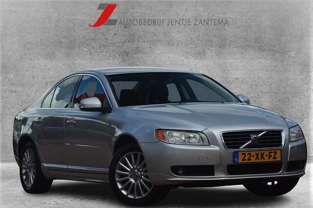 Grijs Gebruikt 2007 Volvo S80 Momentum Sedan | € 9.999 (Eerlijke prijs) - Afbeelding 1/4