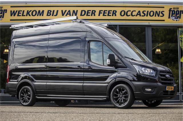 Zwart Gebruikt 2022 Ford Transit Trend Van | € 38.950 - Afbeelding 1/4