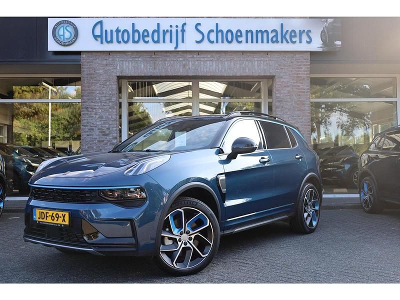 Blauw Gebruikt 2023 Lynk & Co 01 SUV | € 26.450 (Goede deal) - Afbeelding 1/4