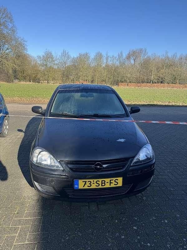 Occasion Opel Corsa Essentia 80 PK (58 kW) 2005 Zwart Hatchback