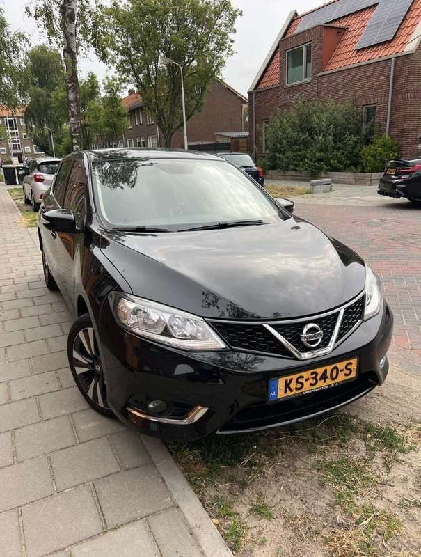 Zwart Gebruikt 2016 Nissan Pulsar N-Connecta MPV | € 7.500 (Goede deal) - Afbeelding 1/4