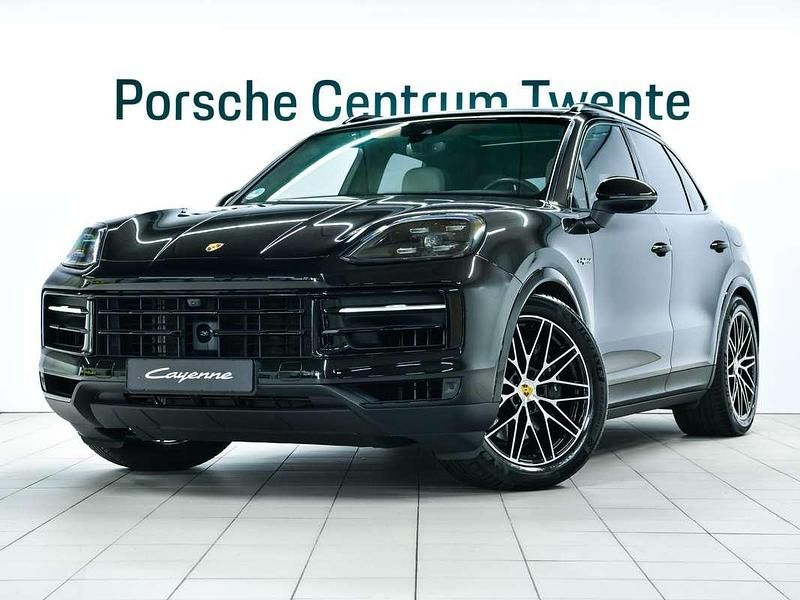 Zwart Gebruikt 2024 Porsche Cayenne SUV | € 109.900 (Super prijs) - Afbeelding 1/4