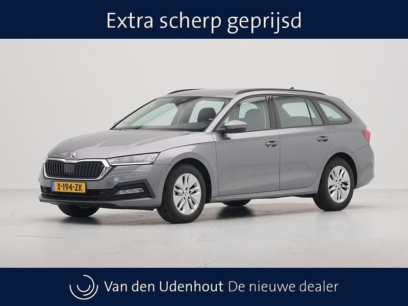 Grijs Occasion 2024 Skoda Octavia Business Line Stationwagen | € 22.140 (Goede deal) - Afbeelding 1/4