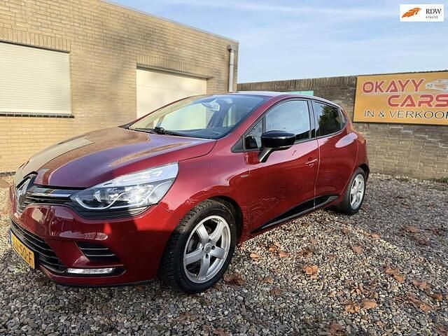 Rood Occasion 2019 Renault Clio IV LIMITED Hatchback | € 8.950 (Goede deal) - Afbeelding 1/4