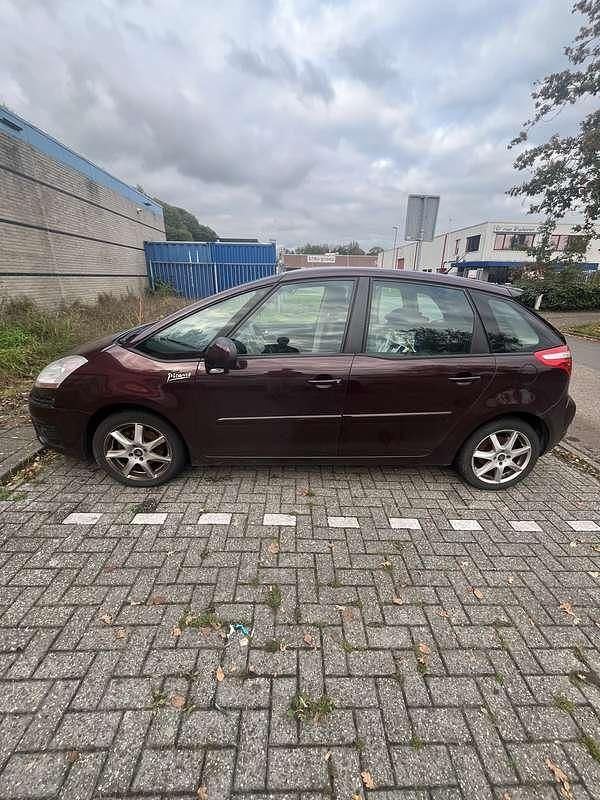 Rood Gebruikt 2008 Citroën C4 Picasso MPV | € 2.000 (Goede deal) - Afbeelding 1/4
