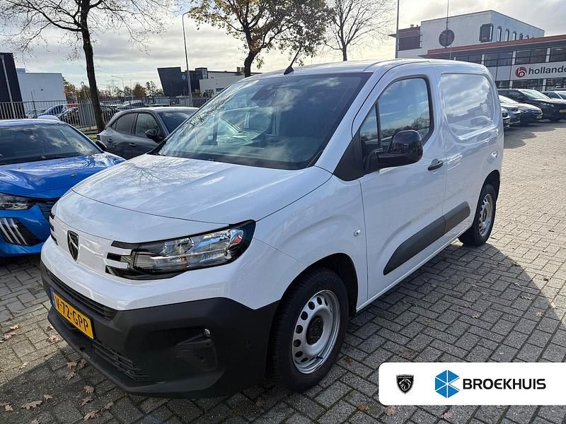 Wit Gebruikt 2024 Peugeot Partner S Van | € 17.900 (Eerlijke prijs) - Afbeelding 1/4