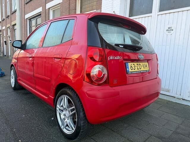 Occasion Kia Picanto First Edition 65 PK (47 kW) 2008 Rood Hatchback
