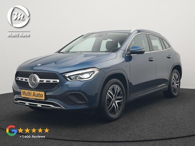 Blauw Gebruikt 2020 Mercedes GLA250 Style SUV | € 32.390 (Goede deal) - Afbeelding 1/3