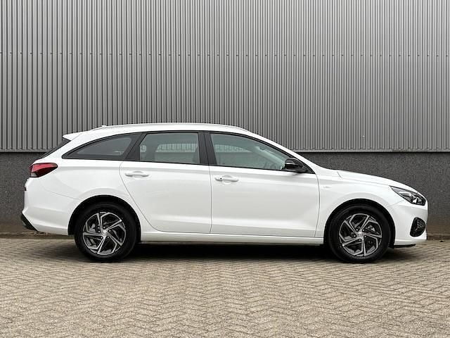 Nieuw Hyundai i30 Comfort 2025 Wit Stationwagen