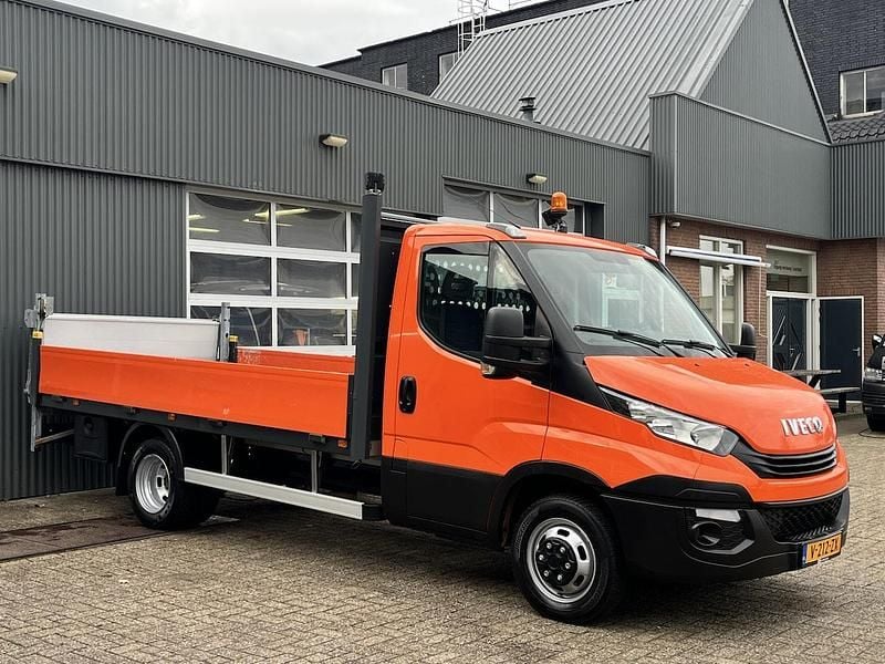 Oranje Gebruikt 2019 Iveco Daily Cabriolet | € 20.950 (Goede deal) - Afbeelding 1/4