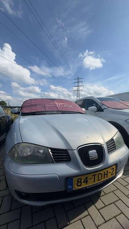 Occasion Seat Cordoba Sport 75 PK (55 kW) 2004 Blauw Sedan