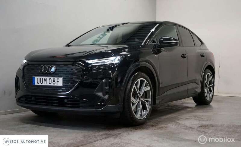 Zwart Gebruikt 2023 Audi Q4 Sportback e-tron Comfort SUV | € 44.950 (Eerlijke prijs) - Afbeelding 1/4