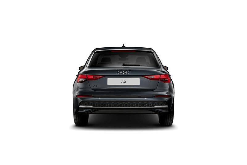Nieuw Audi A3 Sportback e-tron Proline 2026 Manhattangrijs metallic Hatchback