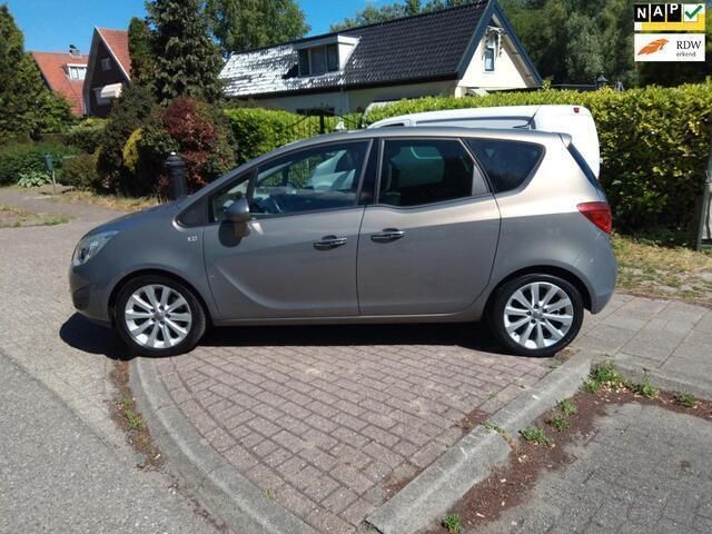 Bruin Gebruikt 2012 Opel Meriva Cosmo MPV | € 5.750 (Eerlijke prijs) - Afbeelding 1/4