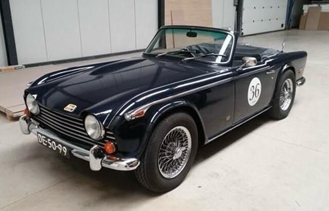 Occasion Triumph TR 250 1968 Blauw
