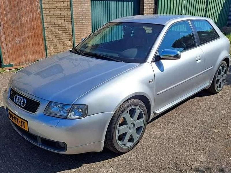 Occasion Audi S3 Ambition 209 PK (153 kW) 2000 Zilver Hatchback