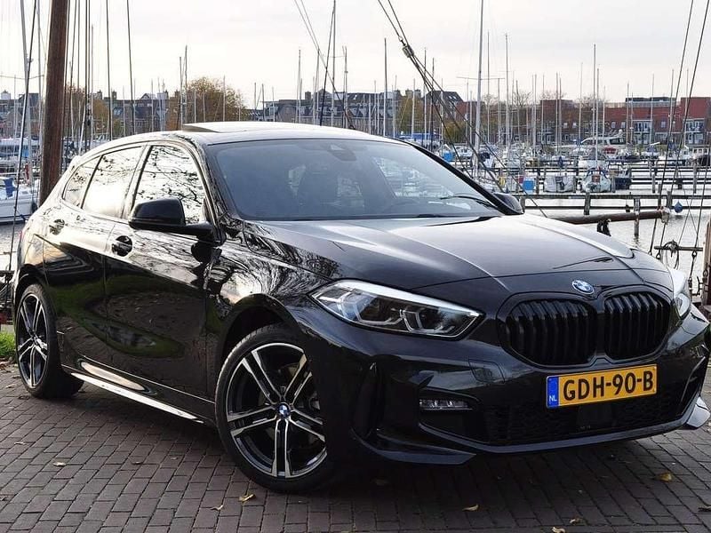 Occasion BMW 118 M Sport 136 PK (100 kW) 2024 Zwart Hatchback