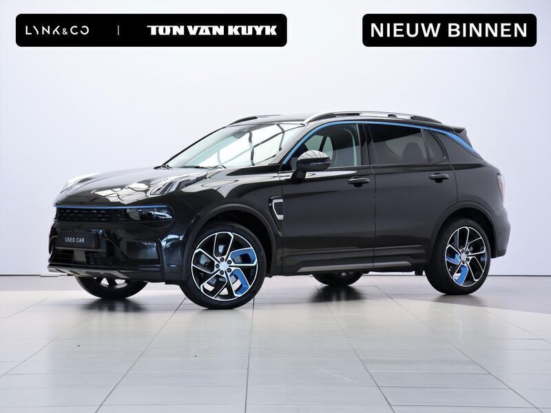 Zwart Gebruikt 2022 Lynk & Co 01 SUV | € 26.950 (Eerlijke prijs) - Afbeelding 1/2