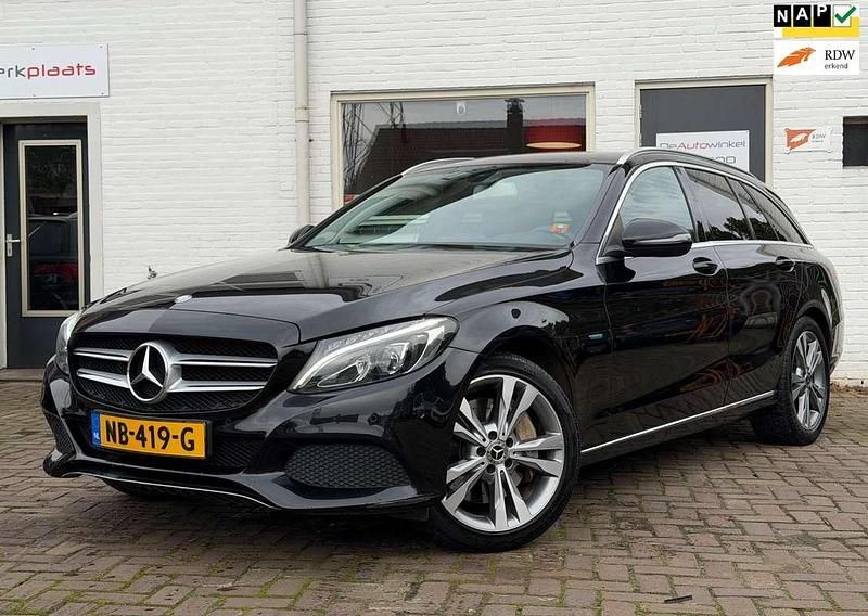 Zwart Gebruikt 2016 Mercedes C350e Edition 1 Stationwagen | € 12.750 (Eerlijke prijs) - Afbeelding 1/4