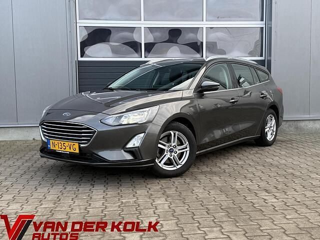 Grijs Occasion 2022 Ford Focus Business Edition Stationwagen | € 13.740 (Super prijs) - Afbeelding 1/4