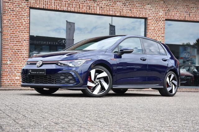 Blauw Gebruikt 2021 VW Golf VIII Sedan | € 30.900 - Afbeelding 1/4
