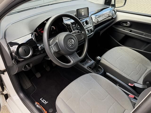 Occasion VW up! move up! 75 PK (55 kW) 2013 Wit Hatchback