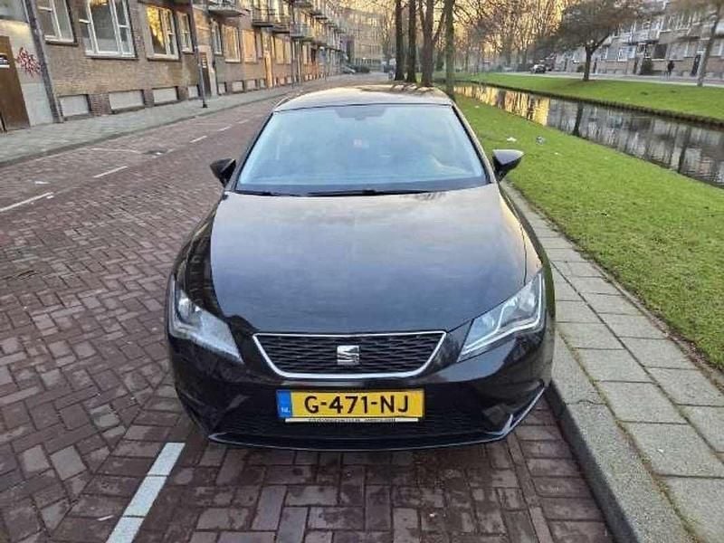 Zwart Occasion 2015 Seat Leon Style Stationwagen | € 8.750 (Eerlijke prijs) - Afbeelding 1/4