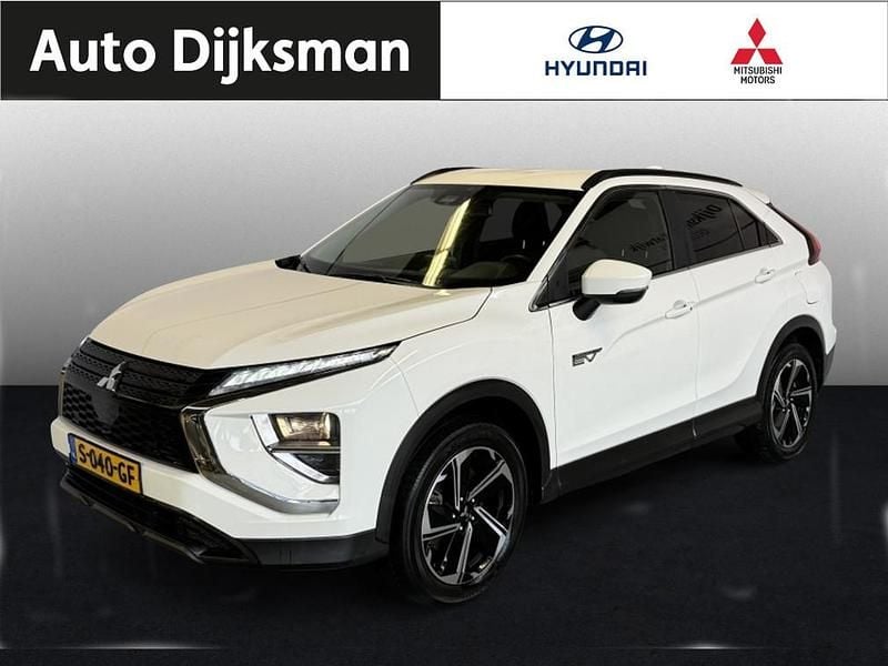 Occasion Mitsubishi Eclipse Cross Intense 97 PK (71 kW) 2022 White solid SUV