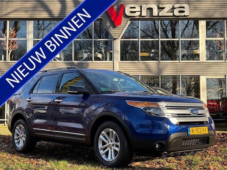 Blauw Occasion 2015 Ford Explorer XLT SUV | € 18.900 - Afbeelding 1/4