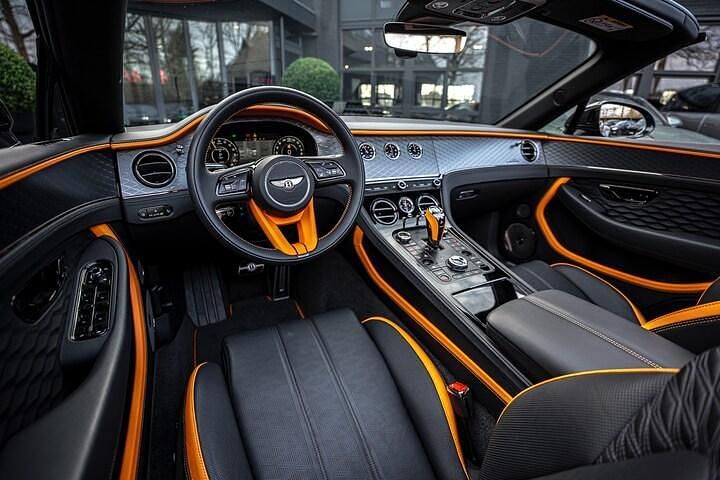 Occasion Bentley Continental Mulliner 780 PK (573 kW) 2025 Grijs Cabriolet