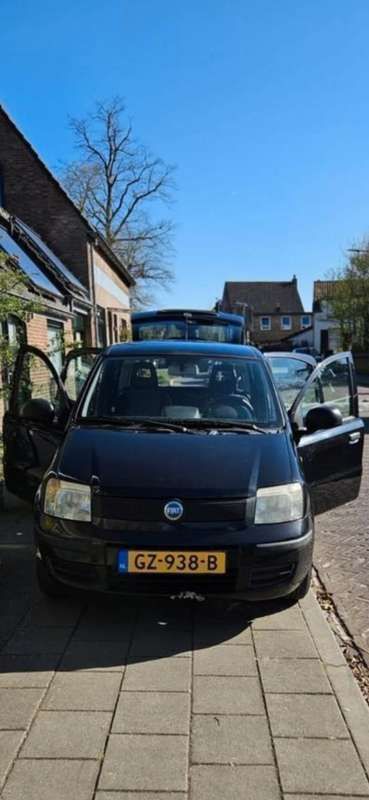 Zwart Gebruikt 2012 Fiat Panda Classica Hatchback | € 3.000 (Eerlijke prijs) - Afbeelding 1/4
