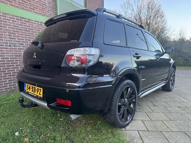 Occasion Mitsubishi Outlander Invite 161 PK (118 kW) 2007 Zwart SUV