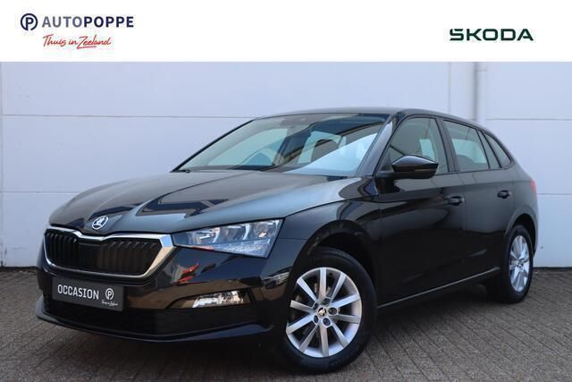 Zwart Gebruikt 2021 Skoda Scala Ambition Hatchback | € 14.950 (Eerlijke prijs) - Afbeelding 1/4