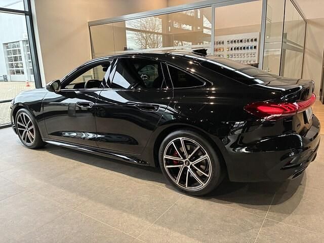 Nieuw Audi A5 Ambiente 299 PK (219 kW) 2025 Zwart Sedan