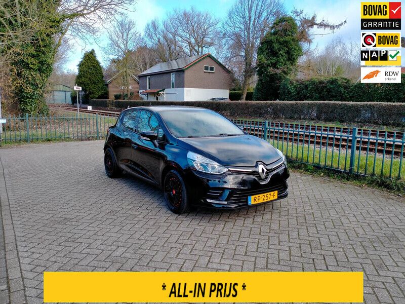 Zwart Gebruikt 2017 Renault Clio IV Zen Hatchback | € 9.450 (Iets duurder) - Afbeelding 1/4
