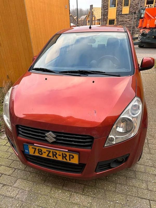 Gebruikt 2008 Suzuki Splash Hatchback | € 1.000 (Eerlijke prijs) - Afbeelding 1/4