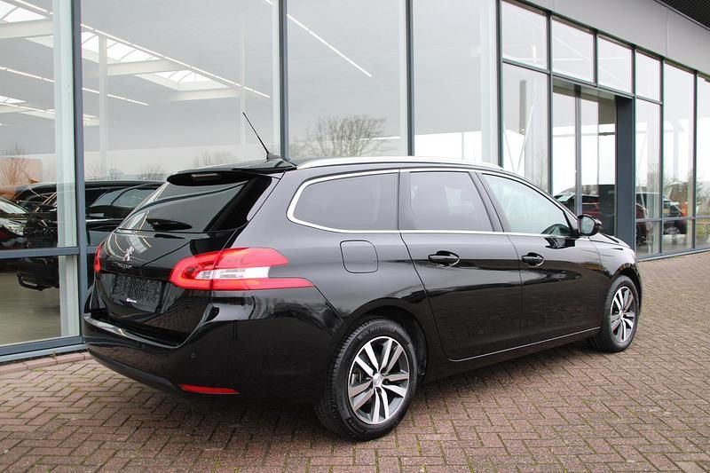 Occasion Peugeot 308 SW Allure 2018 Zwart Stationwagen