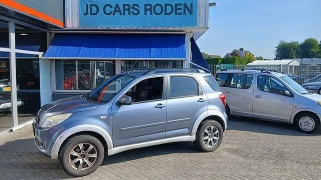 Grijs Gebruikt 2006 Daihatsu Terios SUV | € 2.775 (Super prijs) - Afbeelding 1/4
