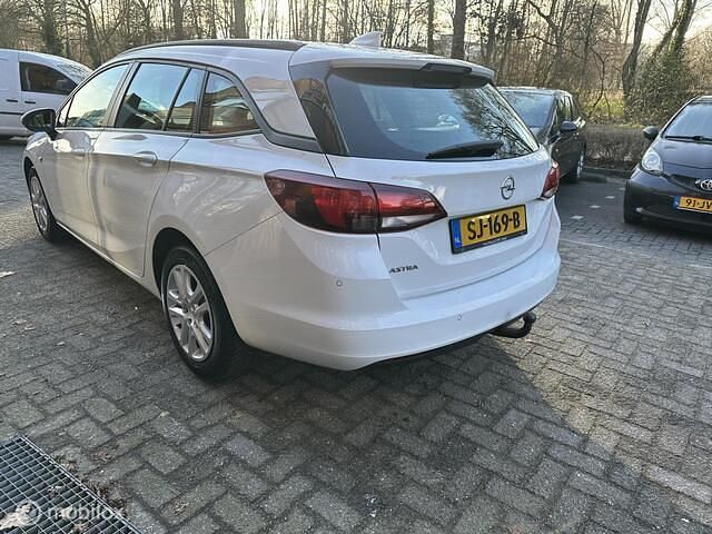 Occasion Opel Astra Edition 105 PK (77 kW) 2018 Wit Stationwagen