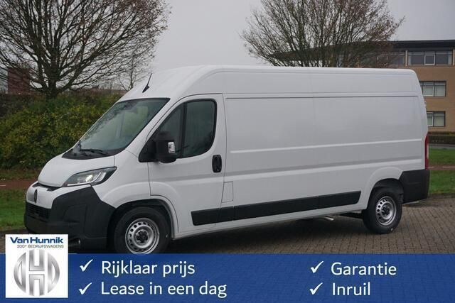 Wit Gebruikt 2024 Citroën Jumper MPV | € 32.850 - Afbeelding 1/4