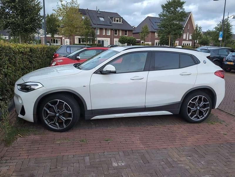 Wit Gebruikt 2018 BMW X2 SUV | € 22.950 - Afbeelding 1/4