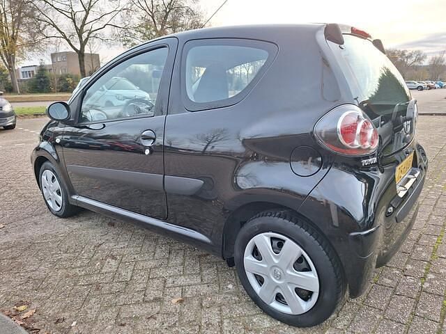 Occasion Toyota Aygo Comfort 68 PK (50 kW) 2009 Zwart Hatchback