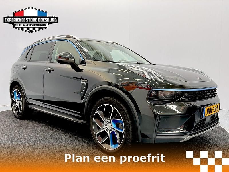 Zwart Gebruikt 2021 Lynk & Co 01 SUV | € 23.000 (Eerlijke prijs) - Afbeelding 1/3