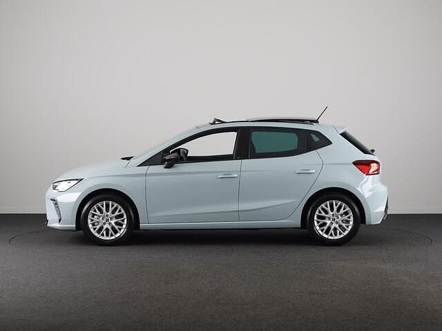 Nieuw Seat Ibiza Business 95 PK (69 kW) 2026 Grijs Hatchback
