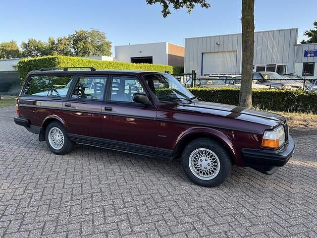 Occasion Volvo Polar 111 PK (81 kW) 1993 Rood Stationwagen