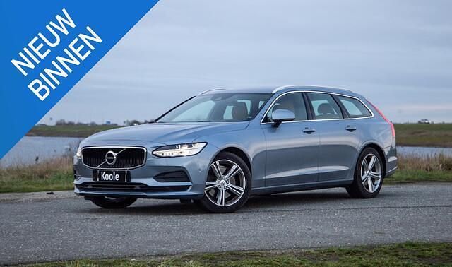 Occasion Volvo V90 Momentum 254 PK (186 kW) 2017 Blauw Stationwagen