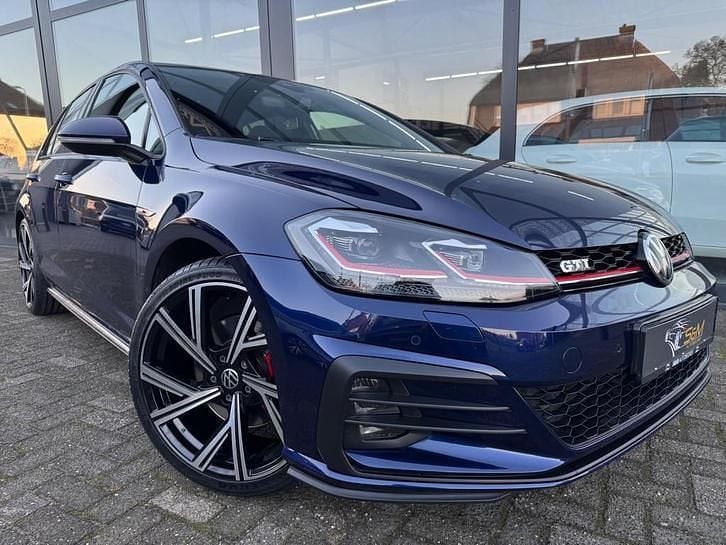 Blauw (metallic) Occasion 2017 VW Golf VII GTI Hatchback | € 19.950 (Goede deal) - Afbeelding 1/4