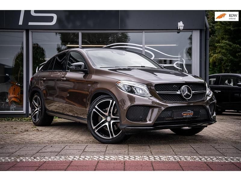Bruin Gebruikt 2016 Mercedes GLE450 AMG AMG SUV | € 45.795 (Eerlijke prijs) - Afbeelding 1/4