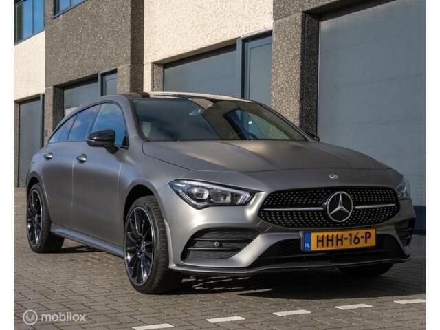 Grijs Gebruikt 2022 Mercedes CLA250 Shooting Brake Business Stationwagen | € 41.000 (Duur) - Afbeelding 1/4